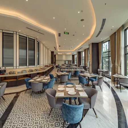 Charmant Suites a Boutique Hotel Can Tho