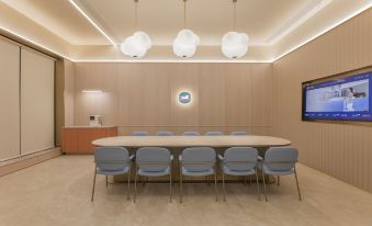 Hanting Hotel (Huzhou Taihu Resort Branch)