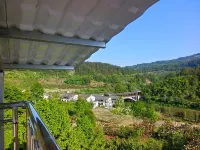 Hanxiangju Guesthouse in Kaiyang County - Bergblick