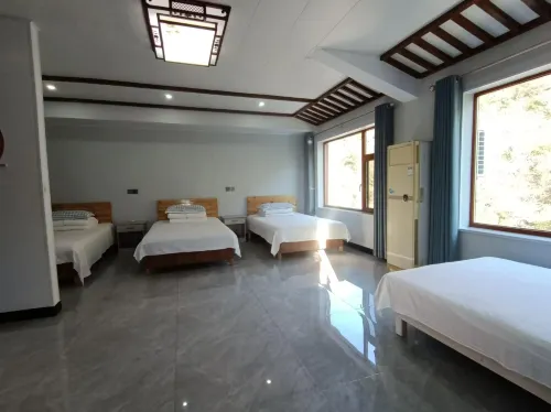 Jinhu Town Chinese Inn Hotels in Shahe