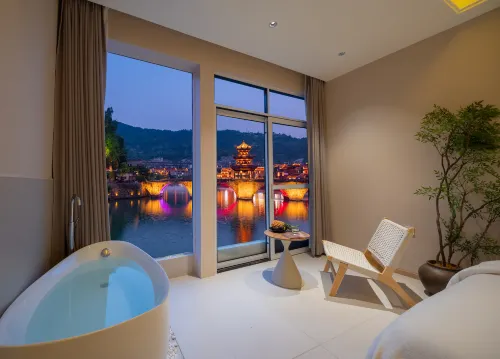 Zhenyuanyang and Guangjiangjing Design Homestay