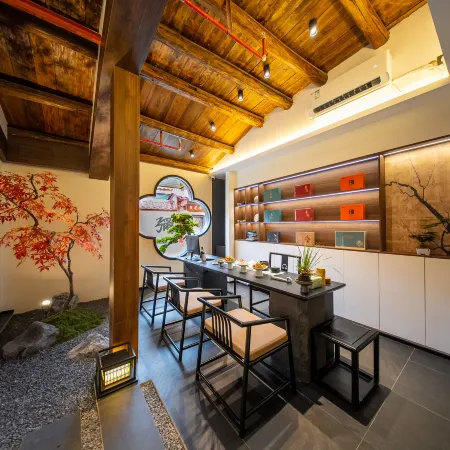 Floral Hotel·Tianqingshe (Quanzhou ancient city Guanyue temple store) Отели рядом с достопримечательностью «Мечеть Qingjing»
