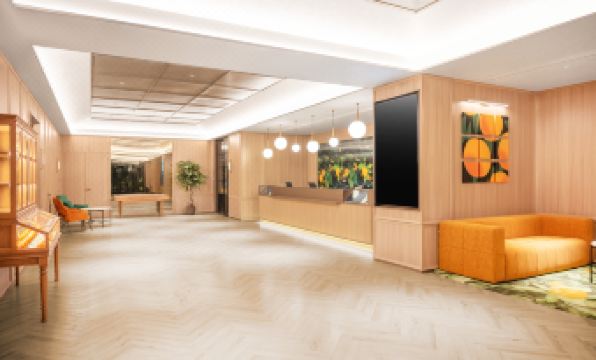 Orange Hotel (Shanghai Bund Waibaidu Bridge)