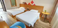 Qinyue Hotel (Zigong Lantern Park FanHua 1939 Shopping Plaza) - رومانسي