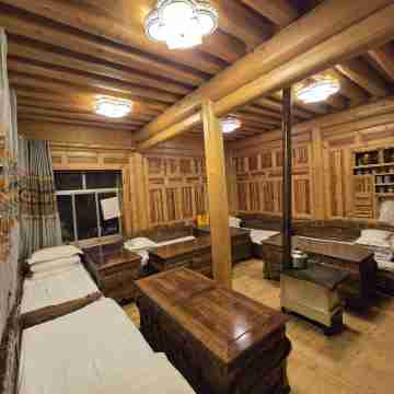 Xiahe Tangka Homestay Rooms