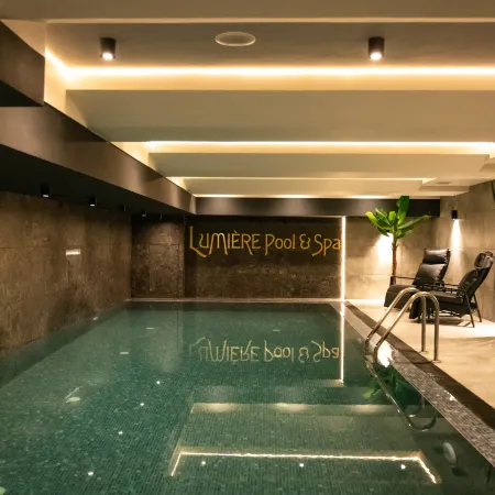 Lumière Hotel