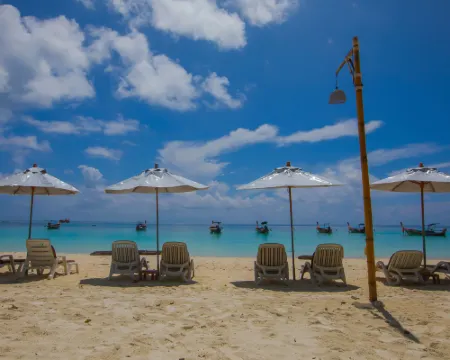 查潤娜海濱飯店 麗貝島住宿飯店