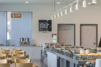 Hotel Wooin - breakfast