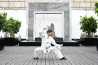 Nanjing Jinling Hotel- City Center - С тренажерным залом