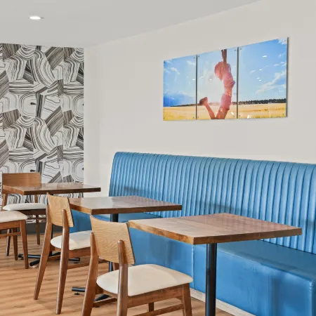 Days Inn by Wyndham Regina