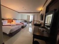 Suntara Wellness Resort & Hotel Hotels near Wat Thodrat Charoen Maneerit