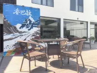 香巴拉民宿（張家界國家森林公園西門店） 天下第一橋附近的飯店