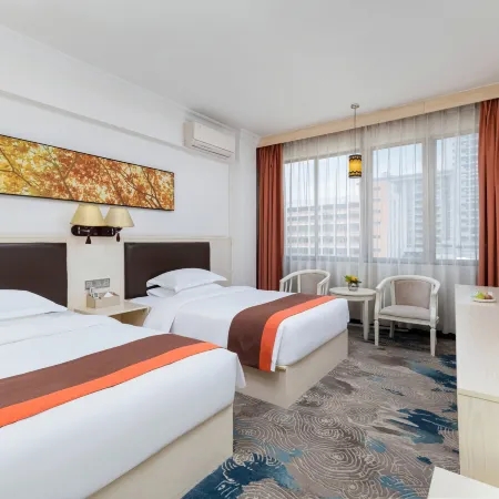 3 Good Chain Hotels (Hezhou College Branch)