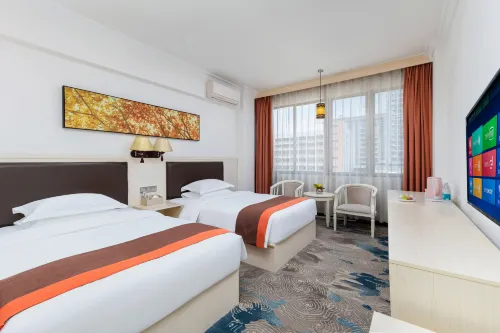 3 Good Chain Hotels (Hezhou College Branch) - bar