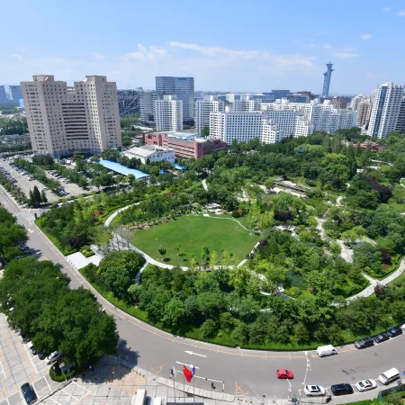 V-Continent Beijing Parkview Wuzhou Hotel Отели рядом с достопримечательностью «Олимпийский парк Пекина»