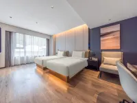 Atour Hotel 【Zhuhai Love Post Office on Qinglv Road】 Hotels near Mt. Shijing Park