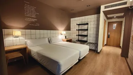 B&B HOTEL Miranda de Ebro Отели в г. Алава