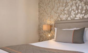 Timhotel le Louvre