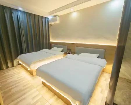 Luquan Honghui Hotel Hotels in Luquan