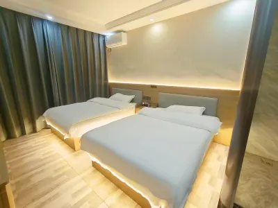 Luquan Honghui Hotel Hotel in zona Minzu Square