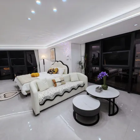 Time Loft Guesthouse (Rainbow International Branch)