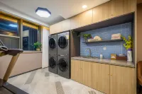 Wuxi Yishang |  View High-Rise Hotel (Sanyang Square Wuxi Railway Station Branch) Hotels in Wuxi