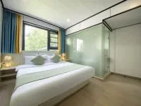 Shangshu Yayuan Hotel (Xi'an Xianyang International Airport T5T3) Hotels in Xianyang
