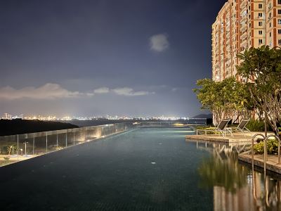 Georgetown Urban Suite | Family | Skypool I SeaView
