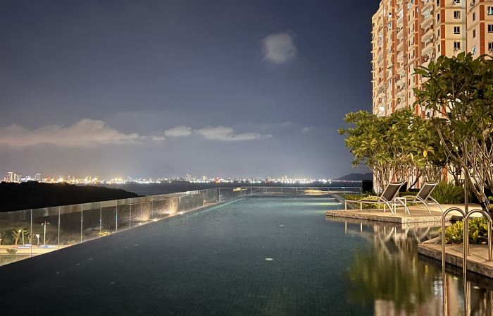 Georgetown Urban Suite | Family | Skypool I SeaView