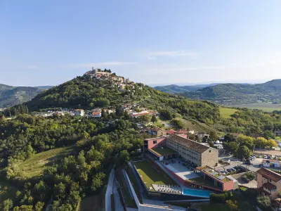 Winery & Design hotel ROXANICH Hotel a 