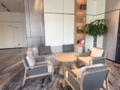 Aifeel Hotel (Yushu Railway Station)