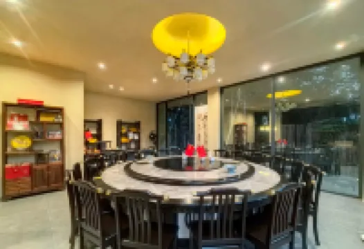 Lotus Dwelling Mountain Villa Homestay