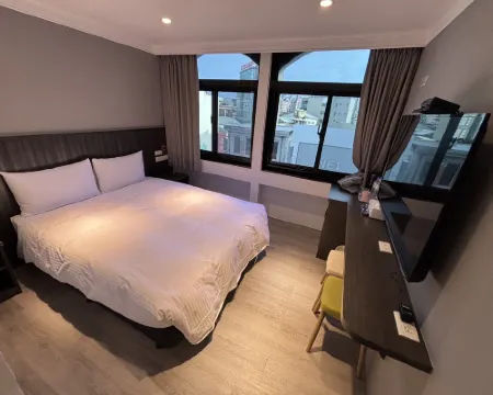 Yoshi Hotel - Tainan Station Branch Hotels in Tainan