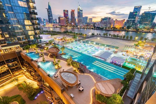 The Metropole Signature Collection – Galleria, Crest & Opera