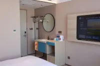 Homeinn Aifeel Hotel (Hohhot Horinger Mengniu Industrial Park Shida Shengle Campus) - parking