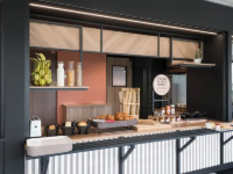 拉瓦勒民宿酒店 拉瓦勒酒店