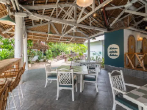 The Shark's Tail Dive Resort Hotels in Logon