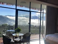 Chahai Yunduan Homestay (Cangyuan Tianrun Chayuan) - Mountain view