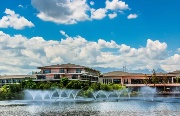 上饒龍潭湖賓館