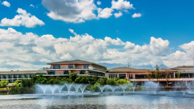 上饒龍潭湖賓館