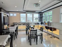 Excella Hotel Hotels near Ubon Square