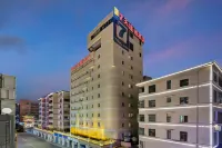 7Days Inn Chain Hotel (Shaoguan Fengcai Building Pedestrian Street) Hotels in Shaoguan