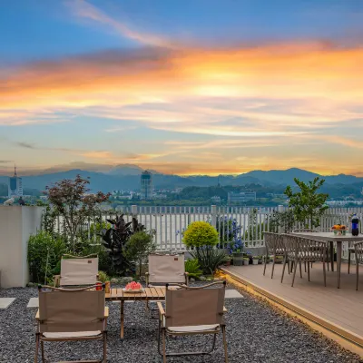 Yichang Buwan Qieman Homestay (Three Gorges Dam Scenic Area) Hotels near The Three Gorges Dam Tourism Area