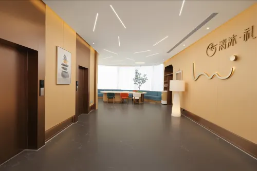 Qingmu·Li Hotel (Nanjing Xinjiekou Subway Station Fanmao Center Branch) - 신규