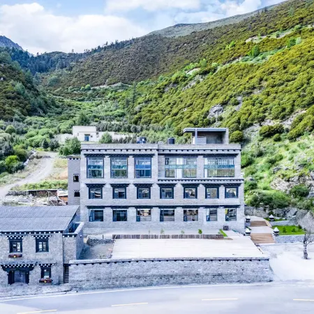 Songji Mountain Retreat Hotel