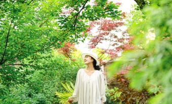 THE SPRING VILLA (Dujiangyan Panda Valley)