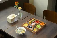Floral · Lanzhuting Homestay (Datong Ancient City Huayan Monastery) - Airport Shuttle