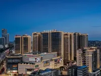 Wanda Yue, Luzhou Bubugao Square - Boutique