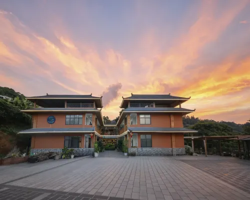 Sea of Clouds at Sun | Leisure and Holiday Courtyard Eksterior Photos