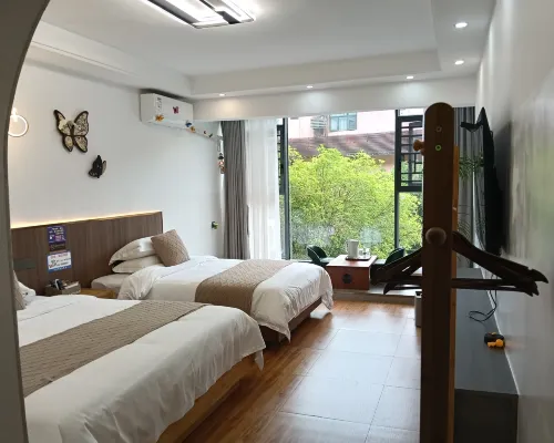 Fanrun Anju Homestay (Mount Fanjing Scenic Area East Gate) Hotels in Jiangkou